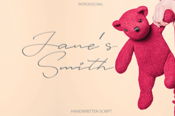 Discovering Janes Smith: A Perfect Font for Editorial Design